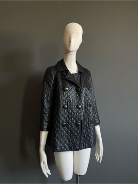 Vince Black Quilted Leather Double Breasted 3/4 Sleeve Swing Jacket Coat Size 2